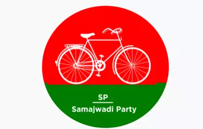 Visakhapatnam: SP nominates transgender for South Constituency seat
