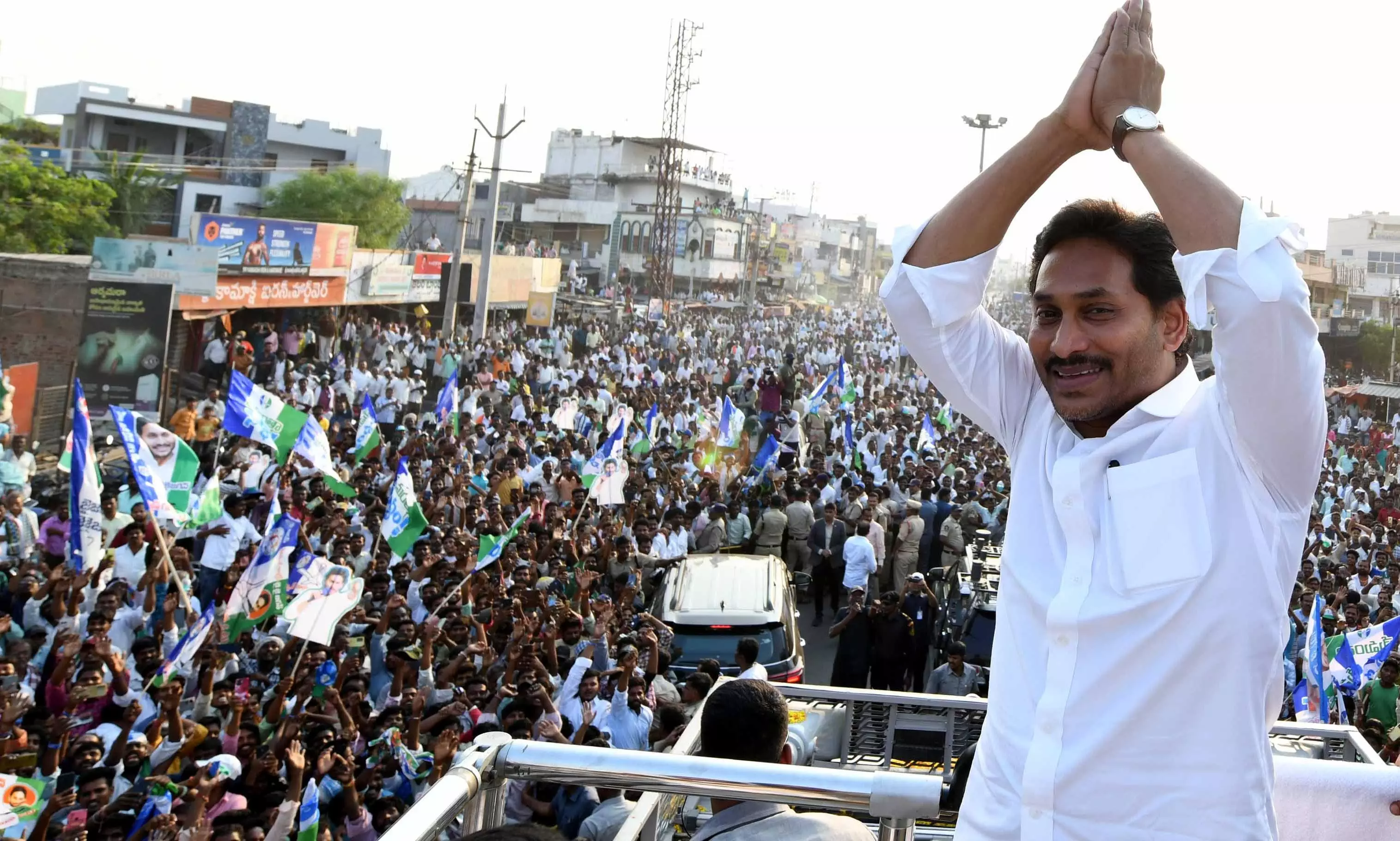 Give a befitting response to JS and BJP: CM Jagan