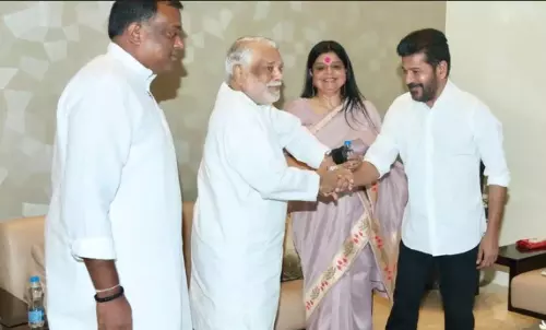 Congress Steps Up Its Plans, Moves Fast to Get KK, Kadiam, Kavya Into Its Fold