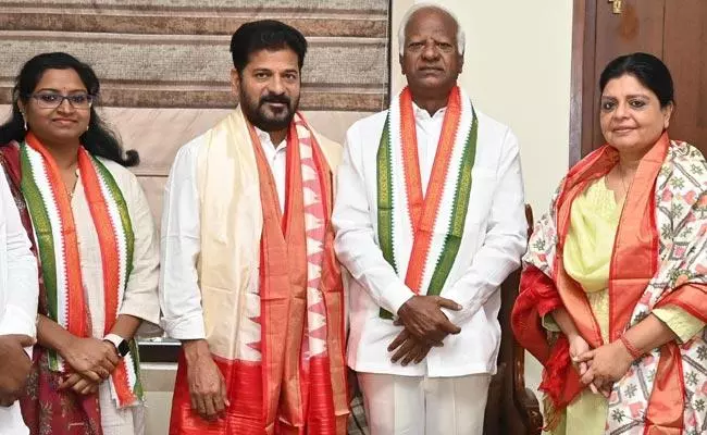 Telangana CM Revanth Welcomes Kadiam, Kavya Into Congress