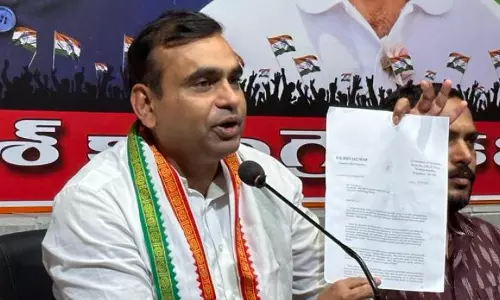 Congress Asks KCR To Stop Visiting Drought Hit Regions