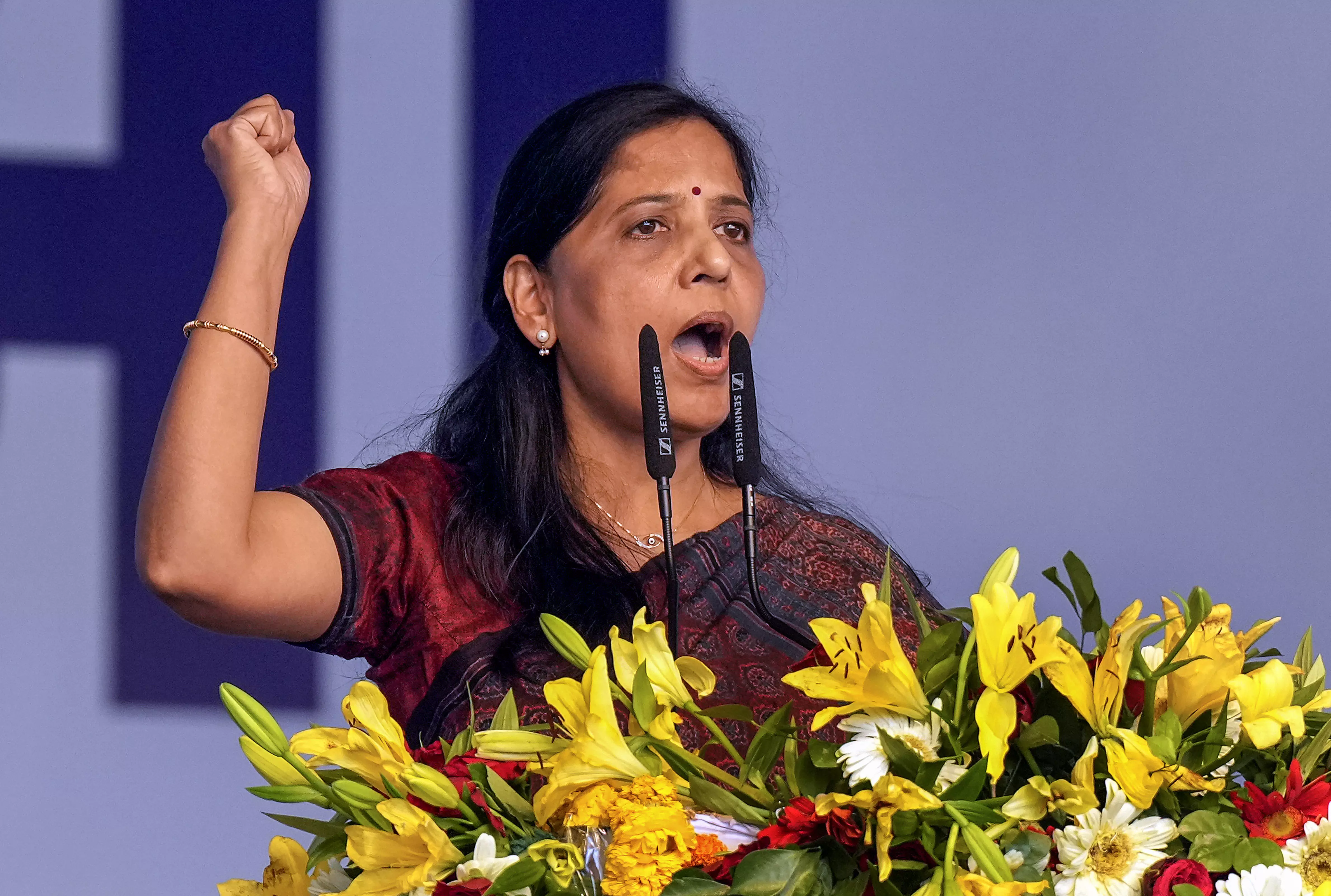 55 AAP MLAs Meet Sunita, Say Jailed Kejriwal Should Not Resign