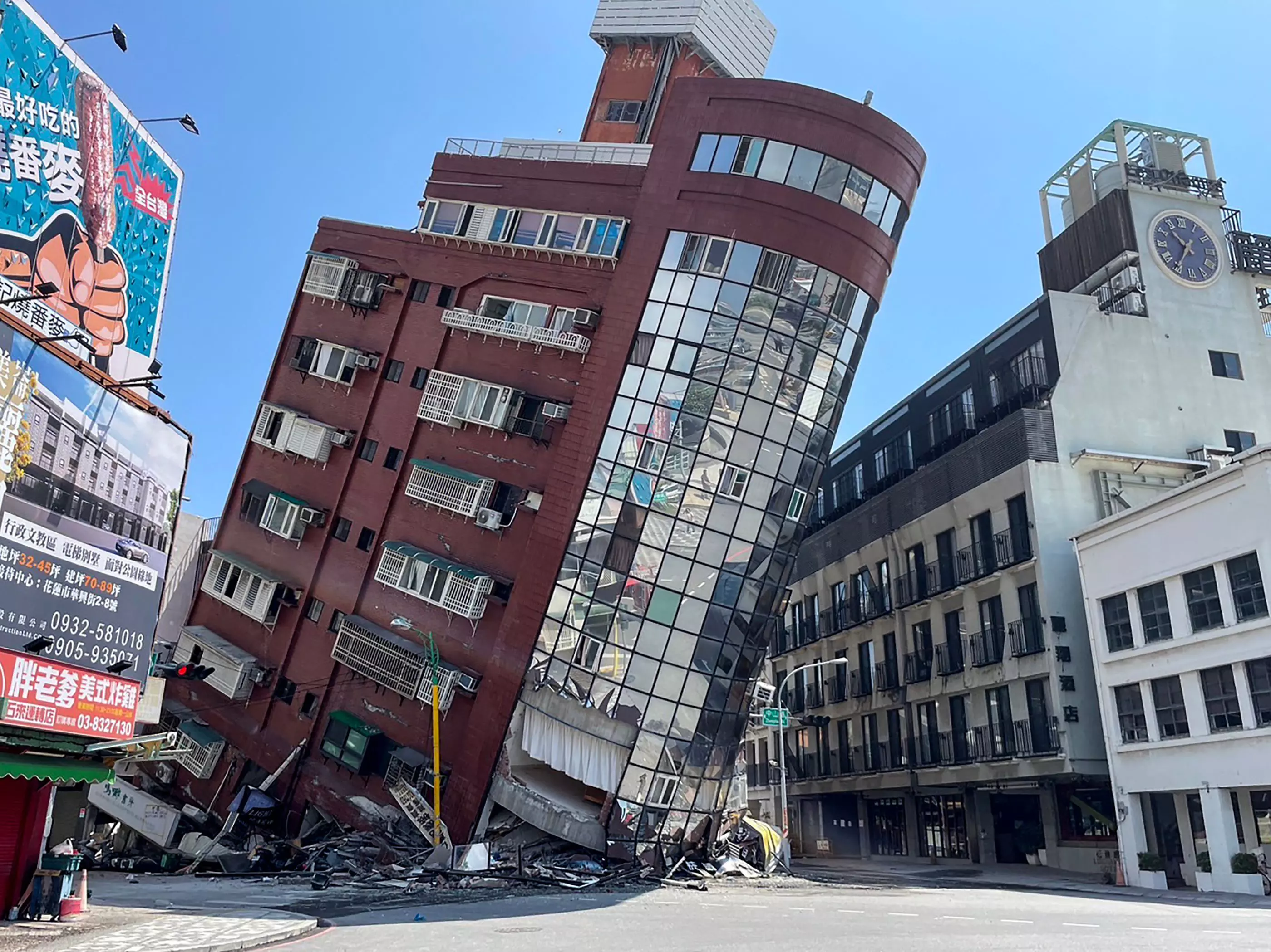 Four dead, dozens injured in most powerful Taiwan quake in 25 years