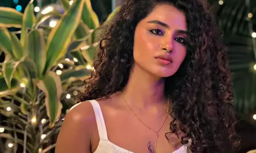 Anupama Hikes Remuneration After Tillu Square Success? Anupama Hikes Remuneration After Tillu Square Success?