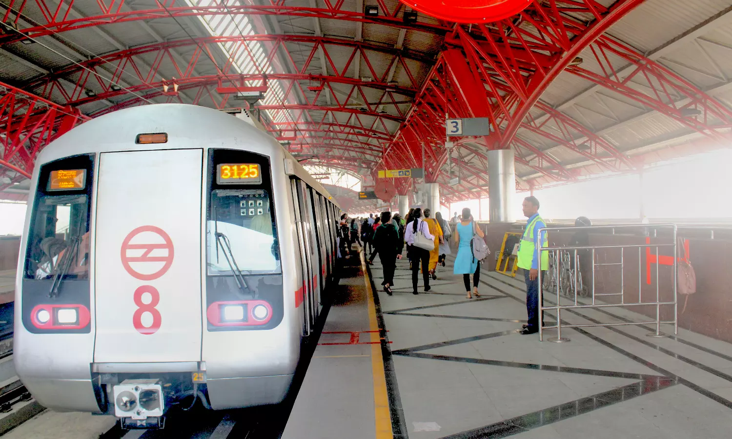 CISF Jawan Shoots Himself Dead at Delhi Metro Station
