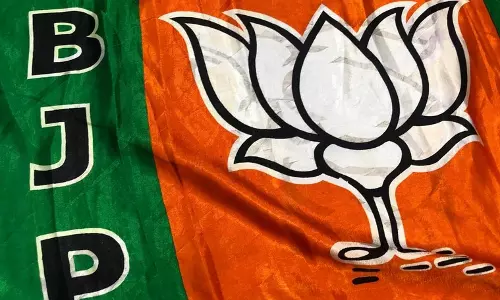 BJP Conducts ‘Tiffin Baithak’ on Foundation Day