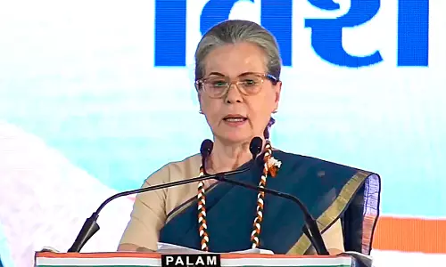 BJP is Promoting Joblessness: Sonia