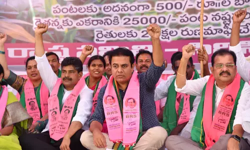 BRS Steps Up Protests, Demands Relief for Farmers