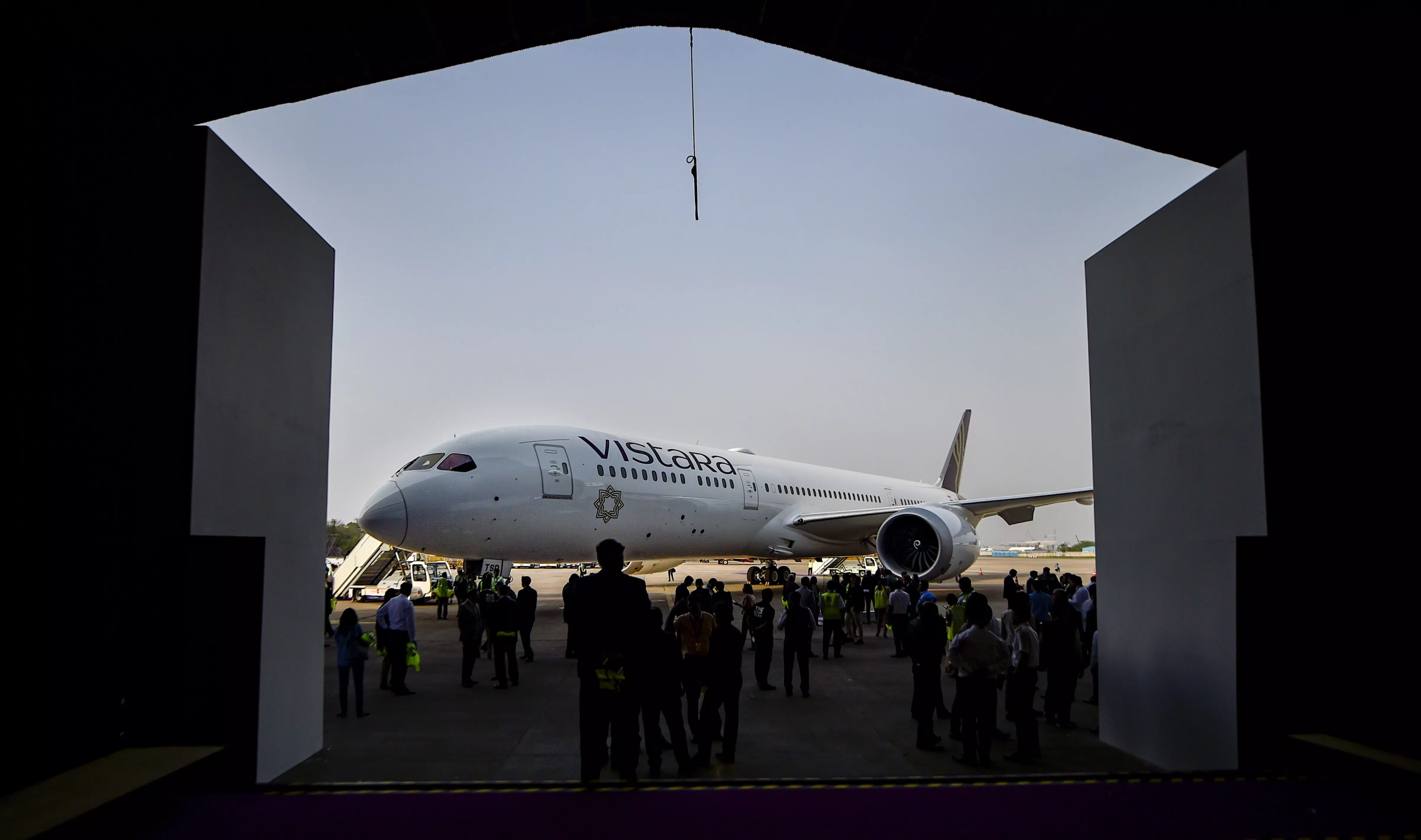 Vistara to discuss rostering system with pilots: CEO