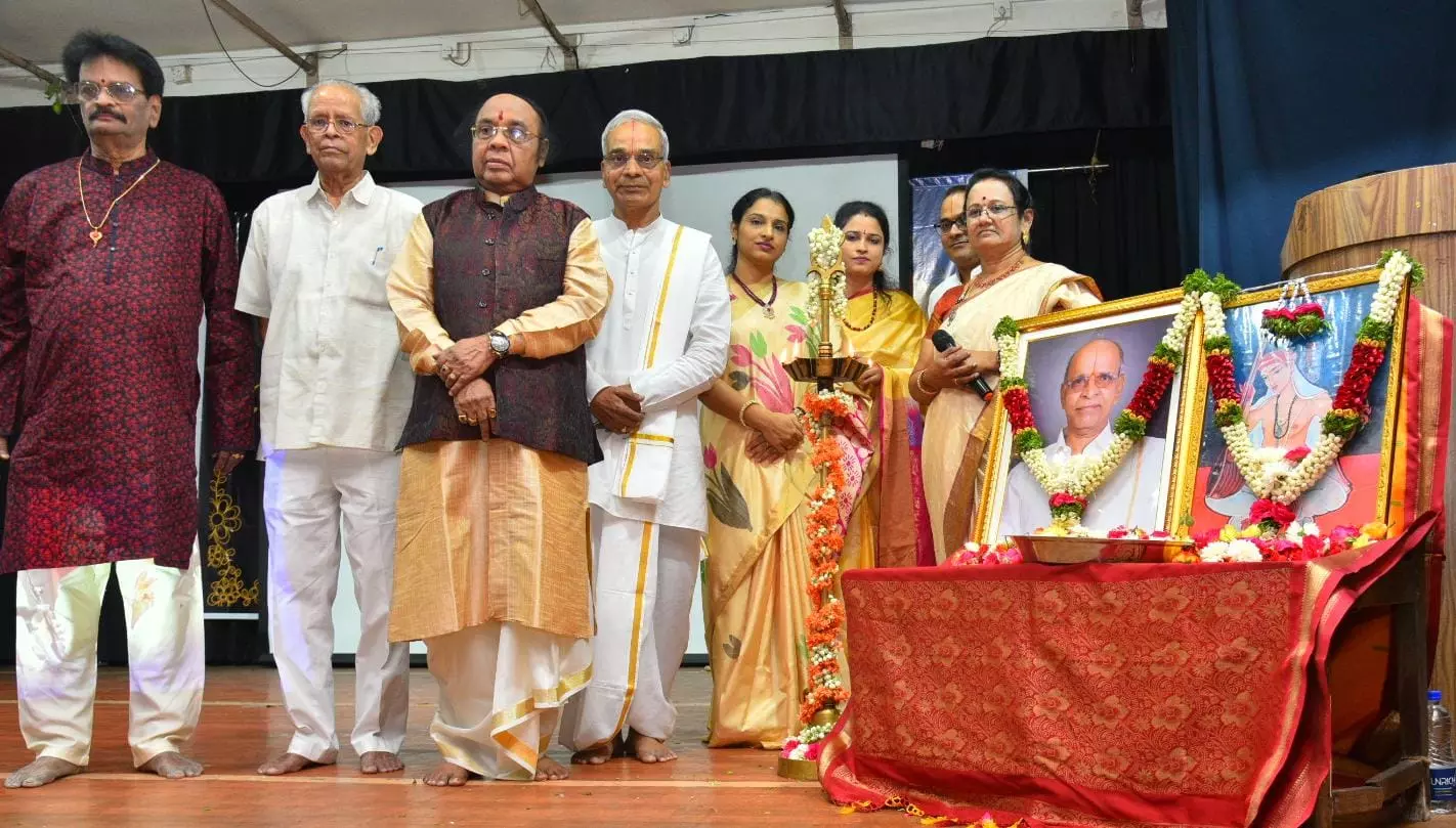 Musicians Pay Homage to Vocalist Seshachary
