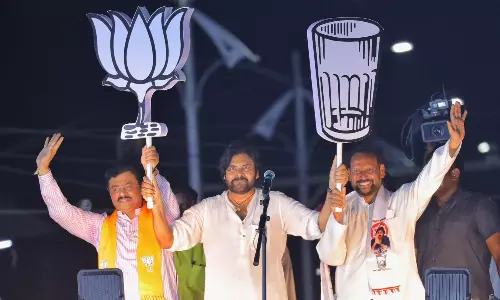 Pawan Kalyan’s Varahi Vijayabheri Yatra held in Anakapalle