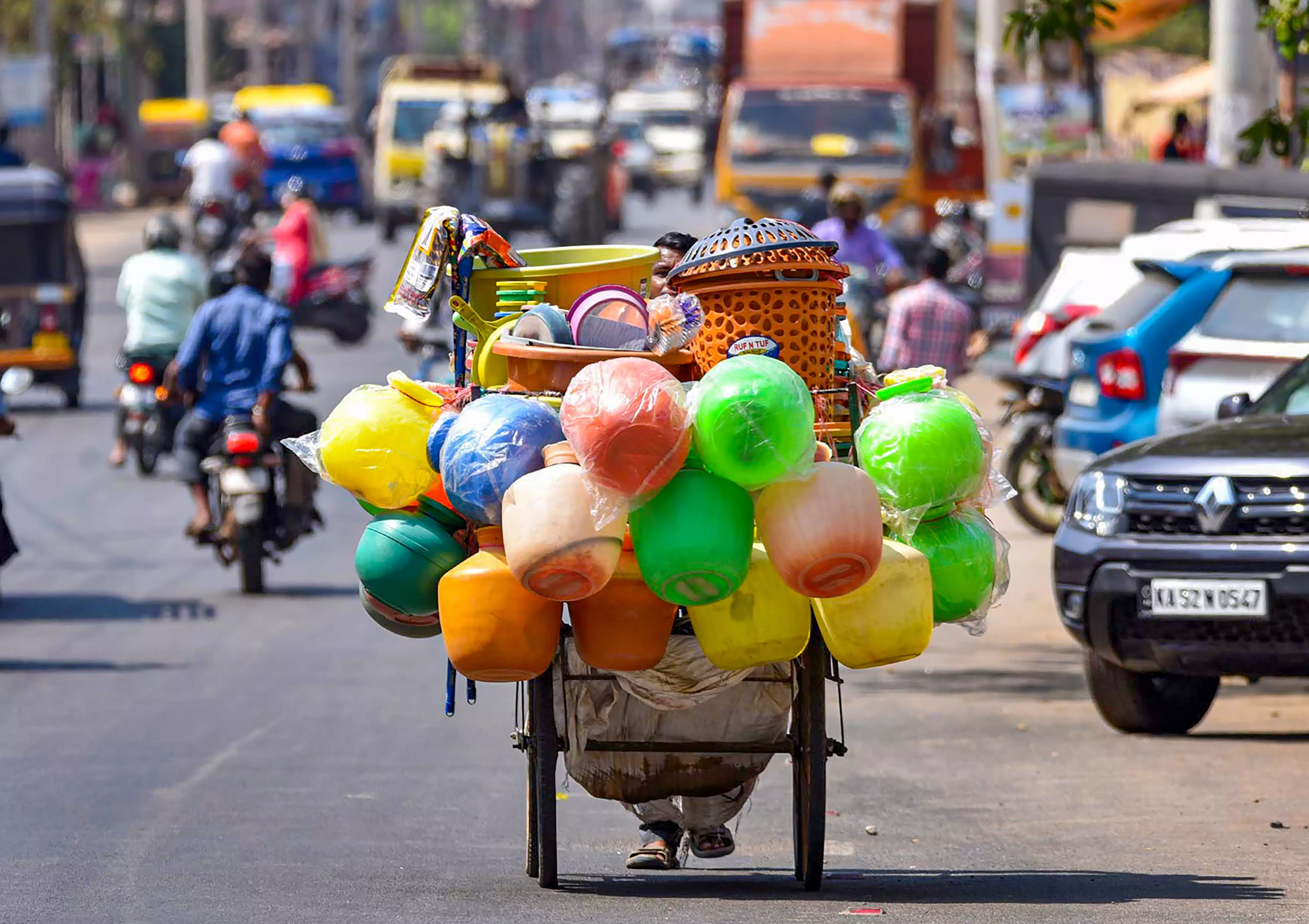 Karnataka: Kalaburagi bakes at 42.7 degree Celsius