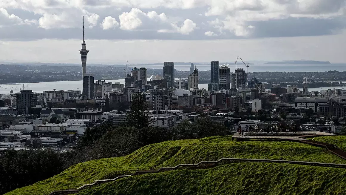 New Zealand tightens visa rules amid near record migration