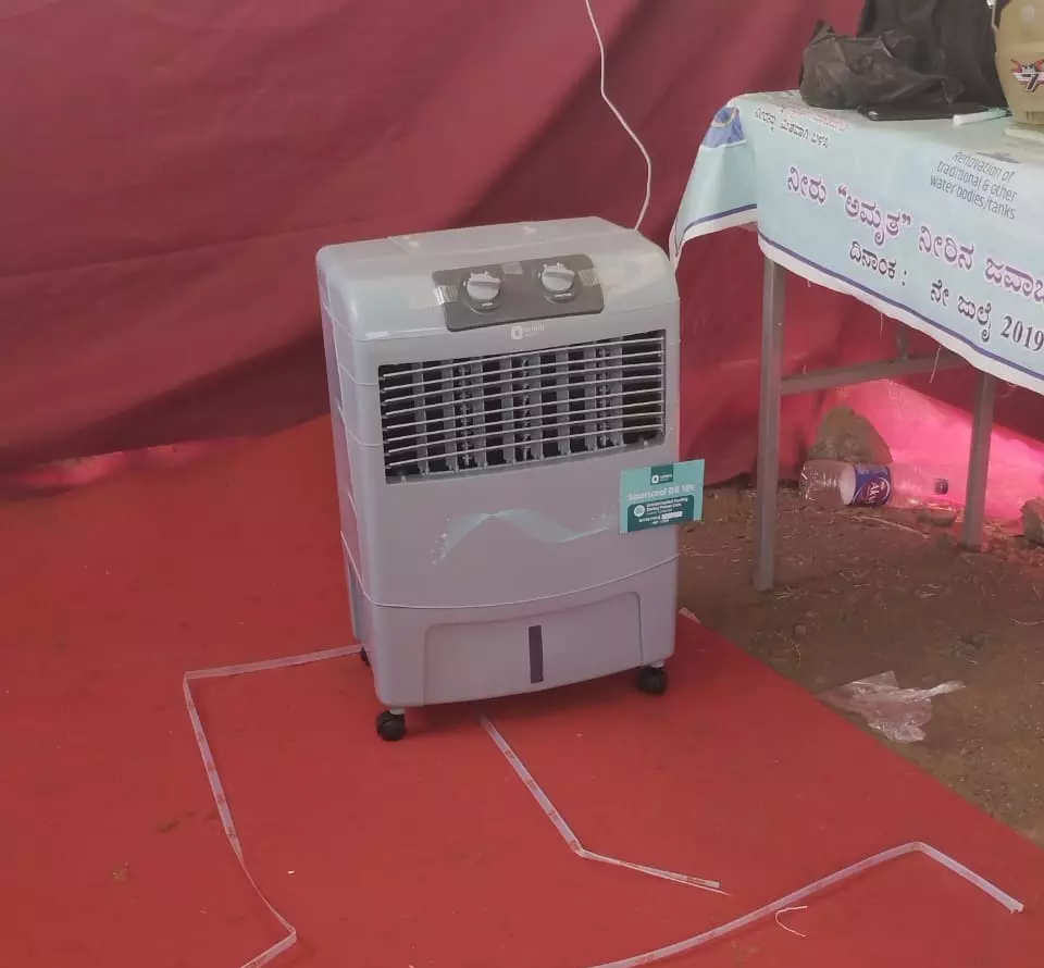 Karnataka: District Administrations To Help Poll Officials To Beat The Heat Karnataka: District Administrations To Help Poll Officials To Beat The Heat