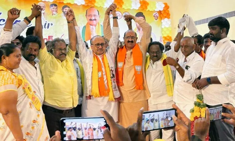 Alliance Will Take Care of Amaravati, VSP, Polavaram if Elected Alliance Will Take Care of Amaravati, VSP, Polavaram if Elected