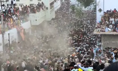 Celestial Fight with Cow Dung Cakes in Hand in Kurnool