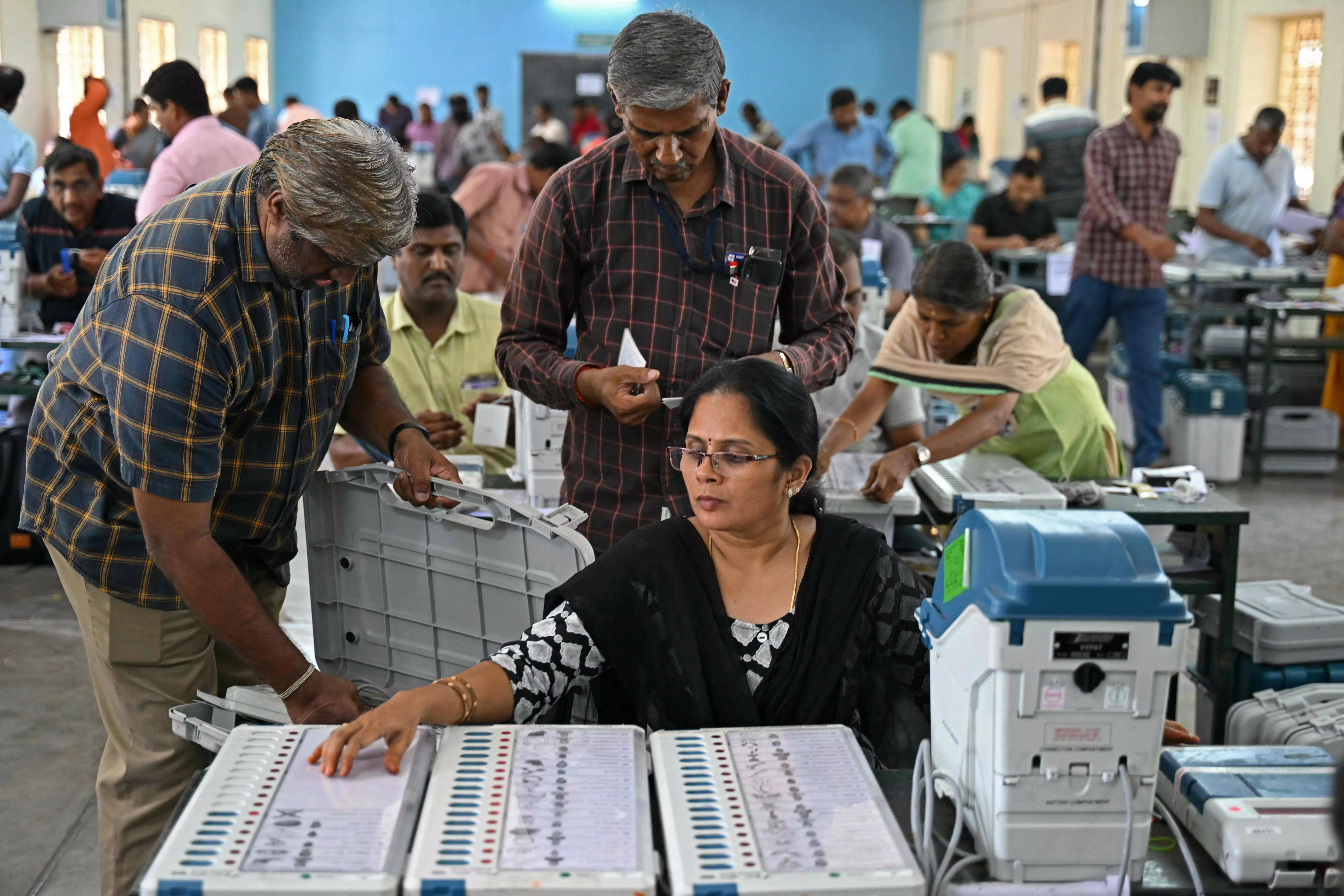 LS polls: Poll officials to send out 20 lakh invites to Gujarat voters in bid to increase turnout