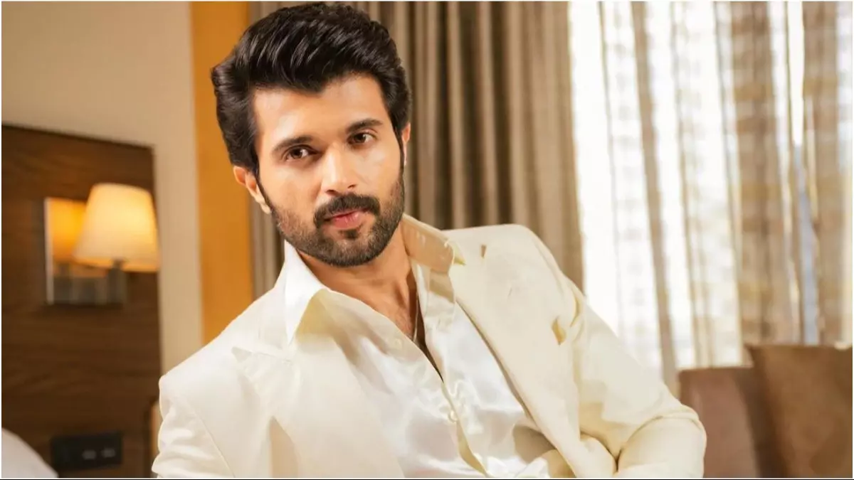 Vijay Devarakonda Gears up to Play Cop?