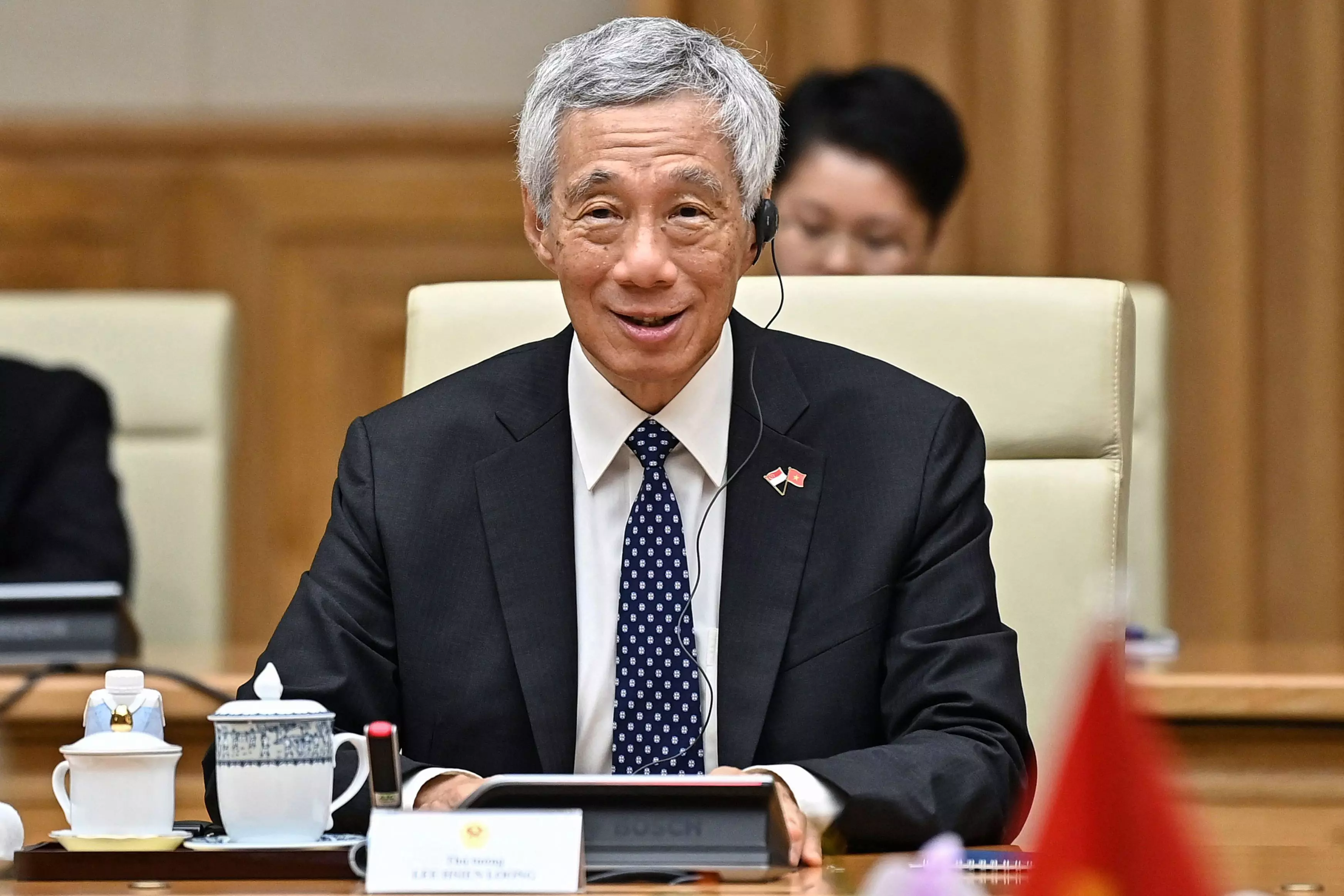 Singapore Prime Minister Lee Hsien Loong to Step Down on May 15 Singapore Prime Minister Lee Hsien Loong to Step Down on May 15