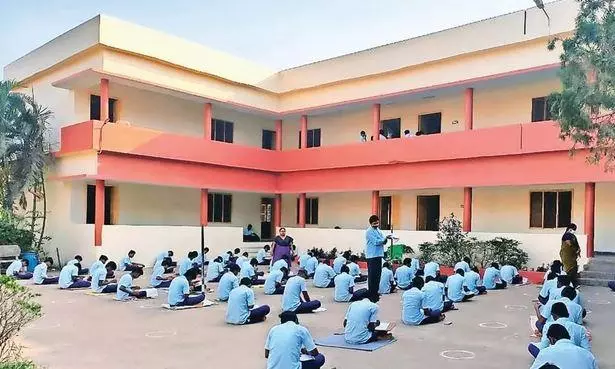 Progress Reports for Students in Government Schools on April 23