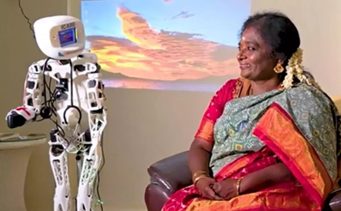 Dr Tamilisai Chats With Robot on Election, BJP Prospects in TN