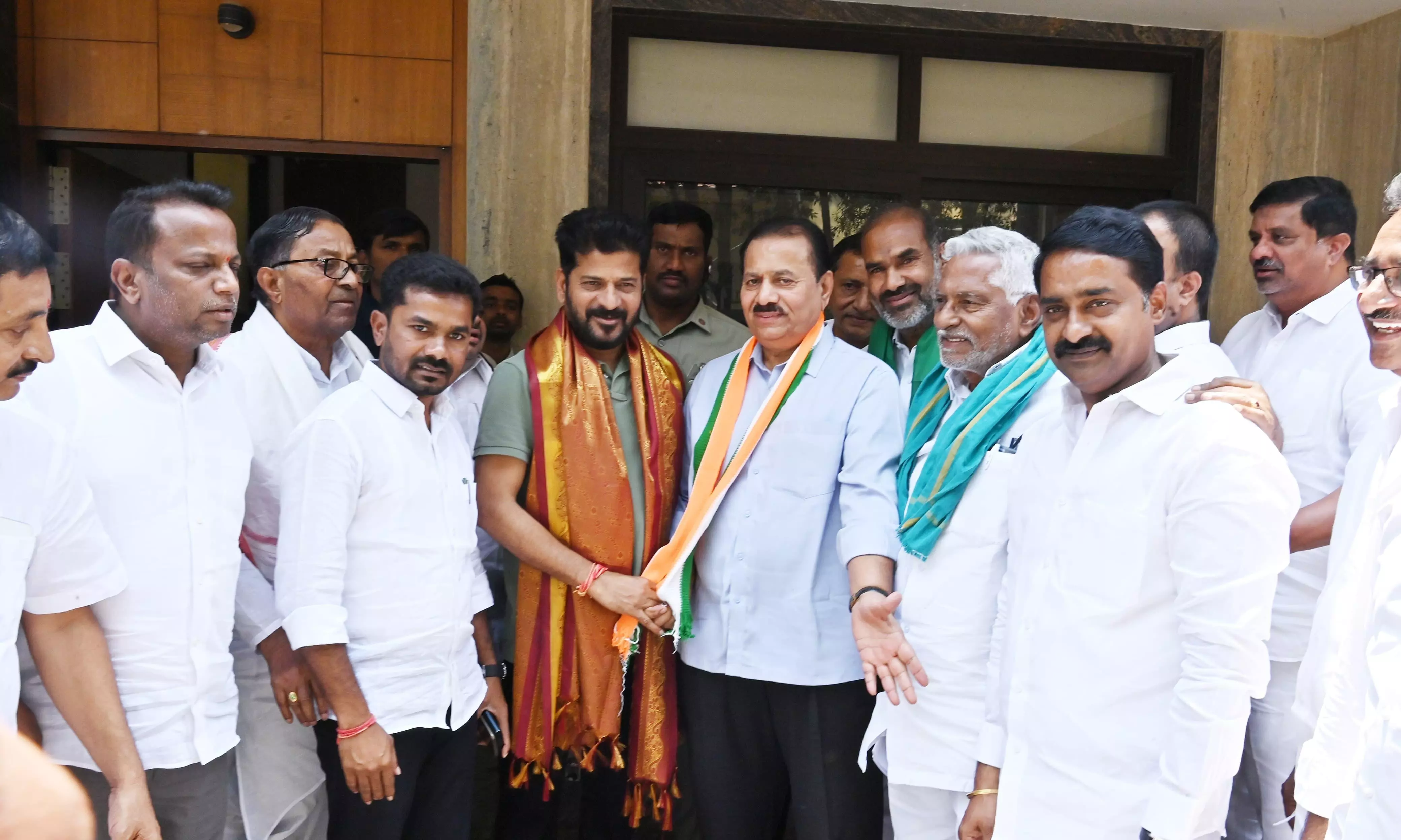 Venugopal Opens Congress’ Doors to Other Leaders