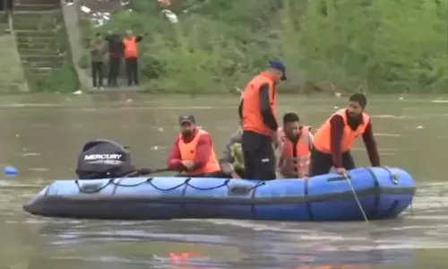 Tragic Boat Capsize in Srinagar Claims Six Lives, Three Missing