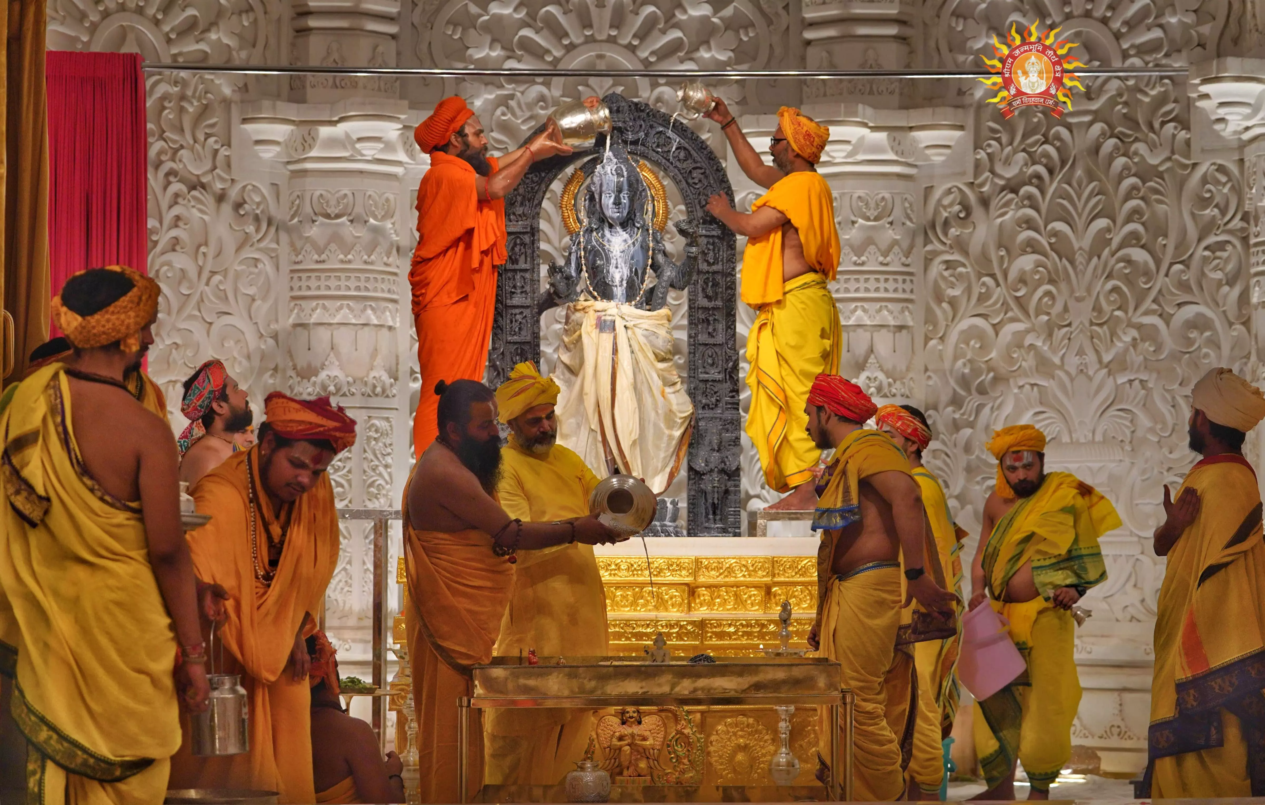 Surya Tilak illuminates Ram Lalla at Ayodhya