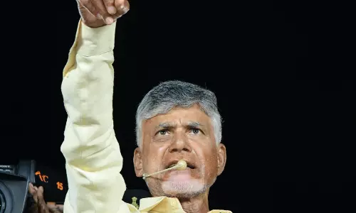 Naidu Alleges YSRC Govt Implicating TD Leaders in Stone-Pelting Case