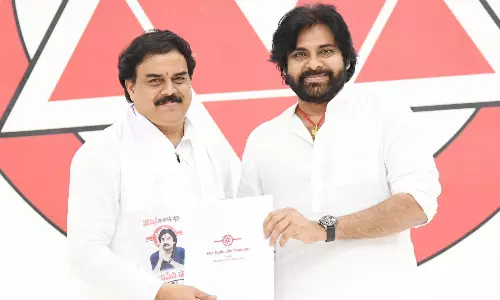 Pawan Kalyan Distributes B Forms to JS Candidates