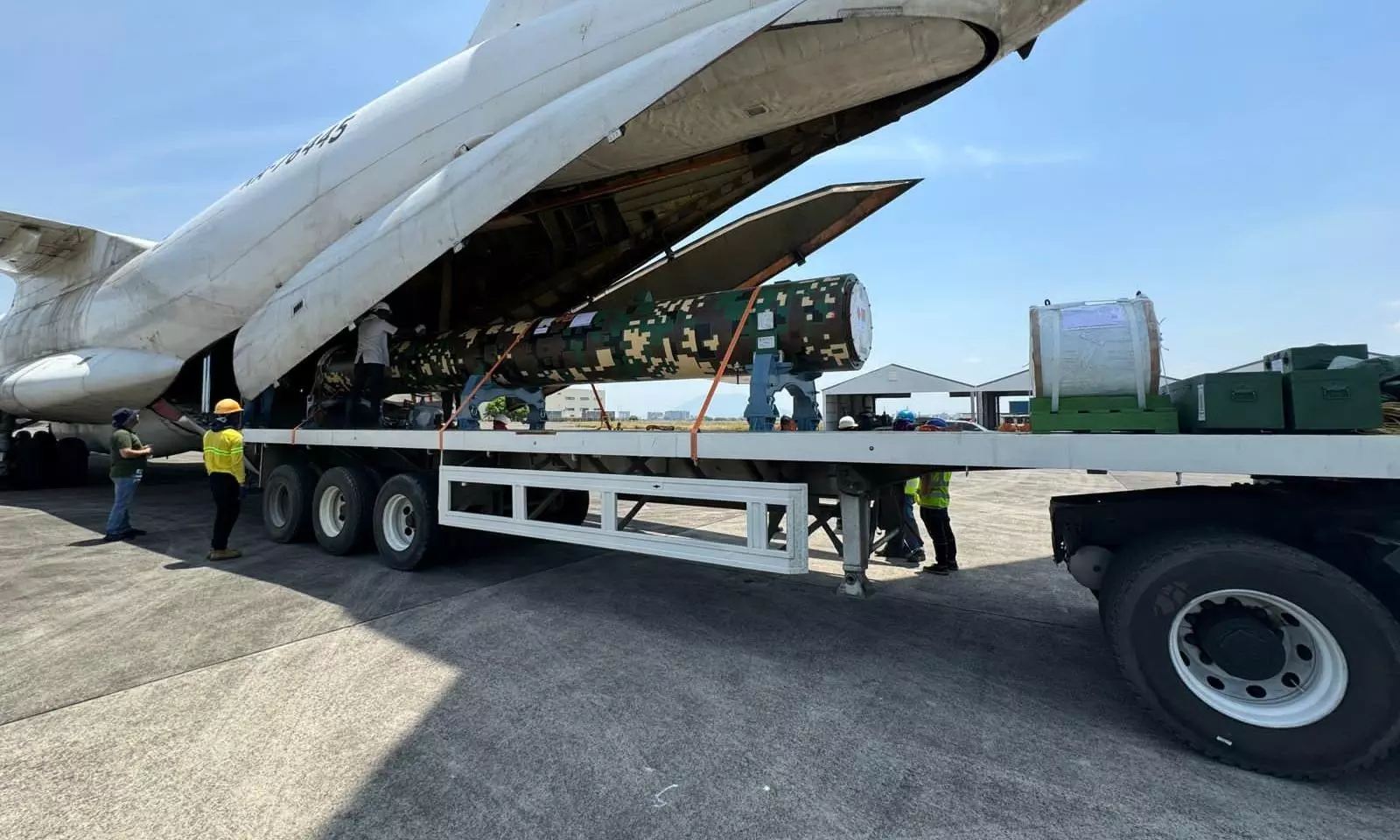 India Delivers First Batch of BrahMos Missiles to Philippines