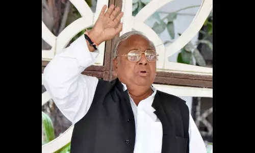 Congress Leader Files Complaint Against Newspaper