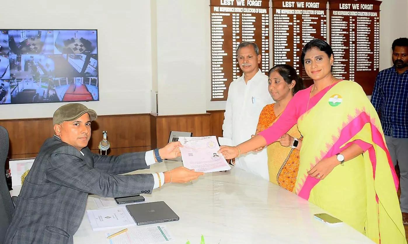 YS Sharmila files nomination for Kadapa LS seat