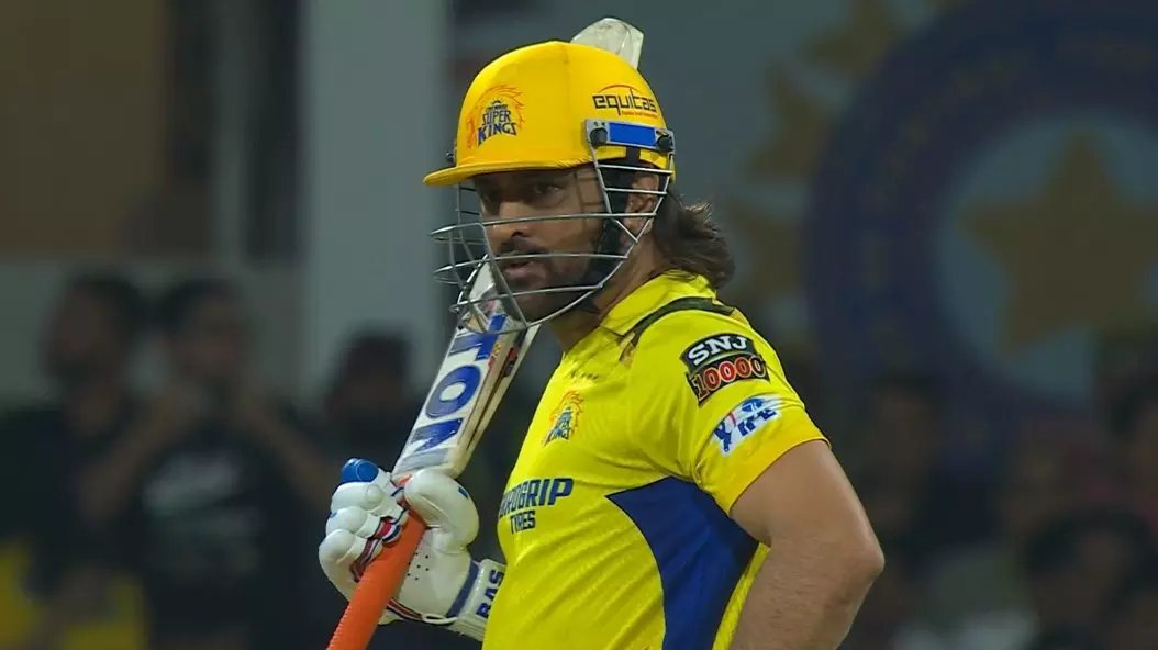 IPL: Fleming reveals reason behind Dhonis lower order batting