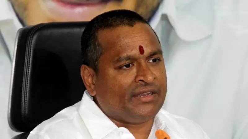 MLA Injured with Jagan in Stone Attack turns Tables MLA Injured with Jagan in Stone Attack turns Tables