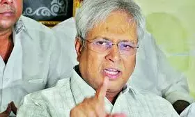 Vundavalli Seeks Live Telecast of Margadarsi Case