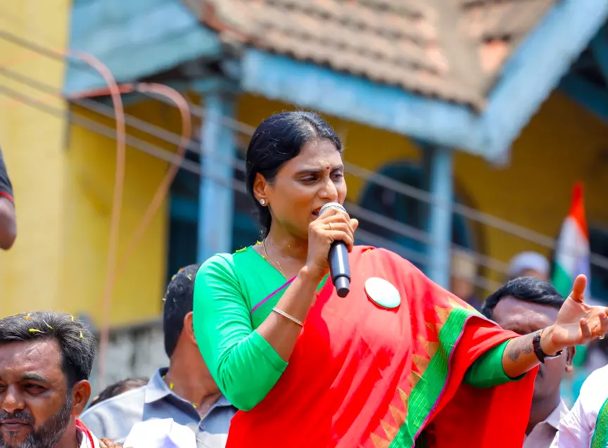 Viveka case: Fighting for justice, not for property, says Sharmila