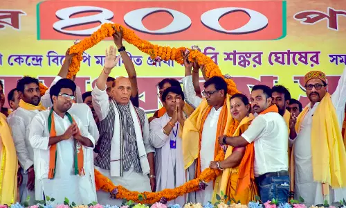 Rajnath Singh Slams Mamata Banerjee Over CAA Opposition