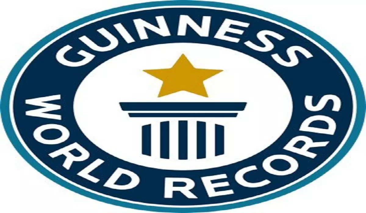 Guinness World Records joins look between X-Y on your keyboard trend Guinness World Records joins look between X-Y on your keyboard trend