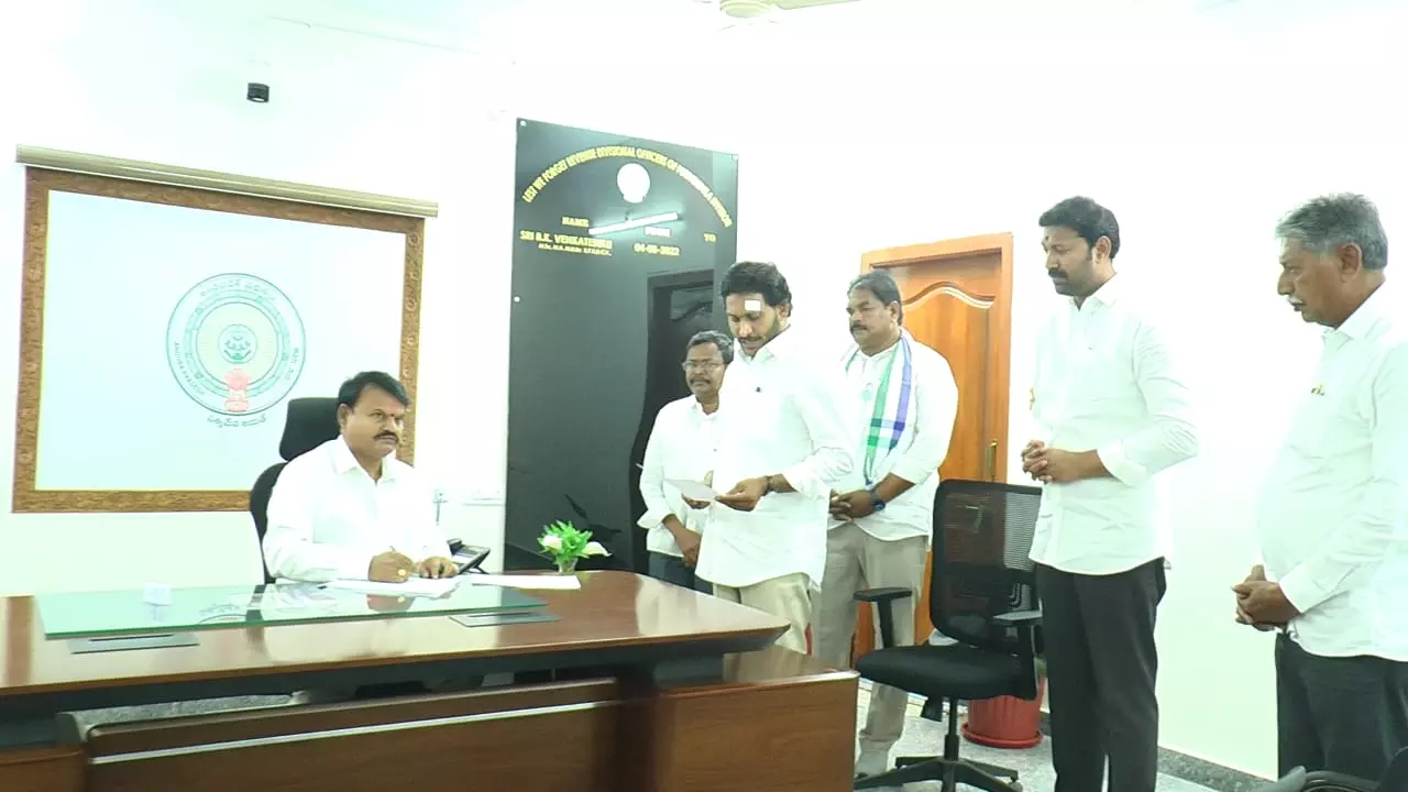 YS Jagan Files Nomination from Pulivendula