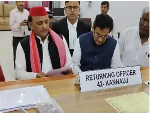 Lok Sabha polls: SP chief Akhilesh Yadav files nomination from Kannauj seat Lok Sabha polls: SP chief Akhilesh Yadav files nomination from Kannauj seat
