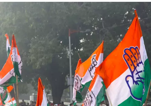 Congress leaders urge party men to work for MVA candidate in Sangli Congress leaders urge party men to work for MVA candidate in Sangli