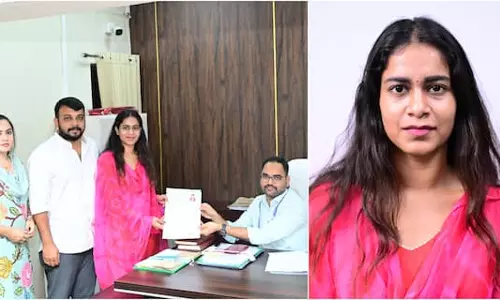 Tollywood Actress Takes Political Plunge