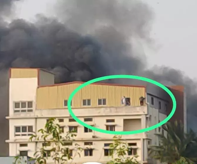 Huge fire at Allen Pharma Shadnagar, 50 feared trapped
