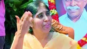 Vivekas Wife Seeks Jagan’s Support Vivekas Wife Seeks Jagan’s Support