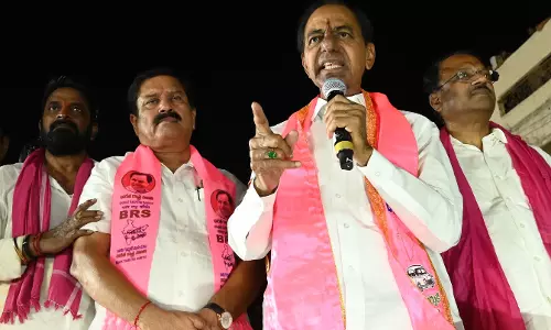 Congress May Stop Rythu Bandhu, Rythu Bima: KCR