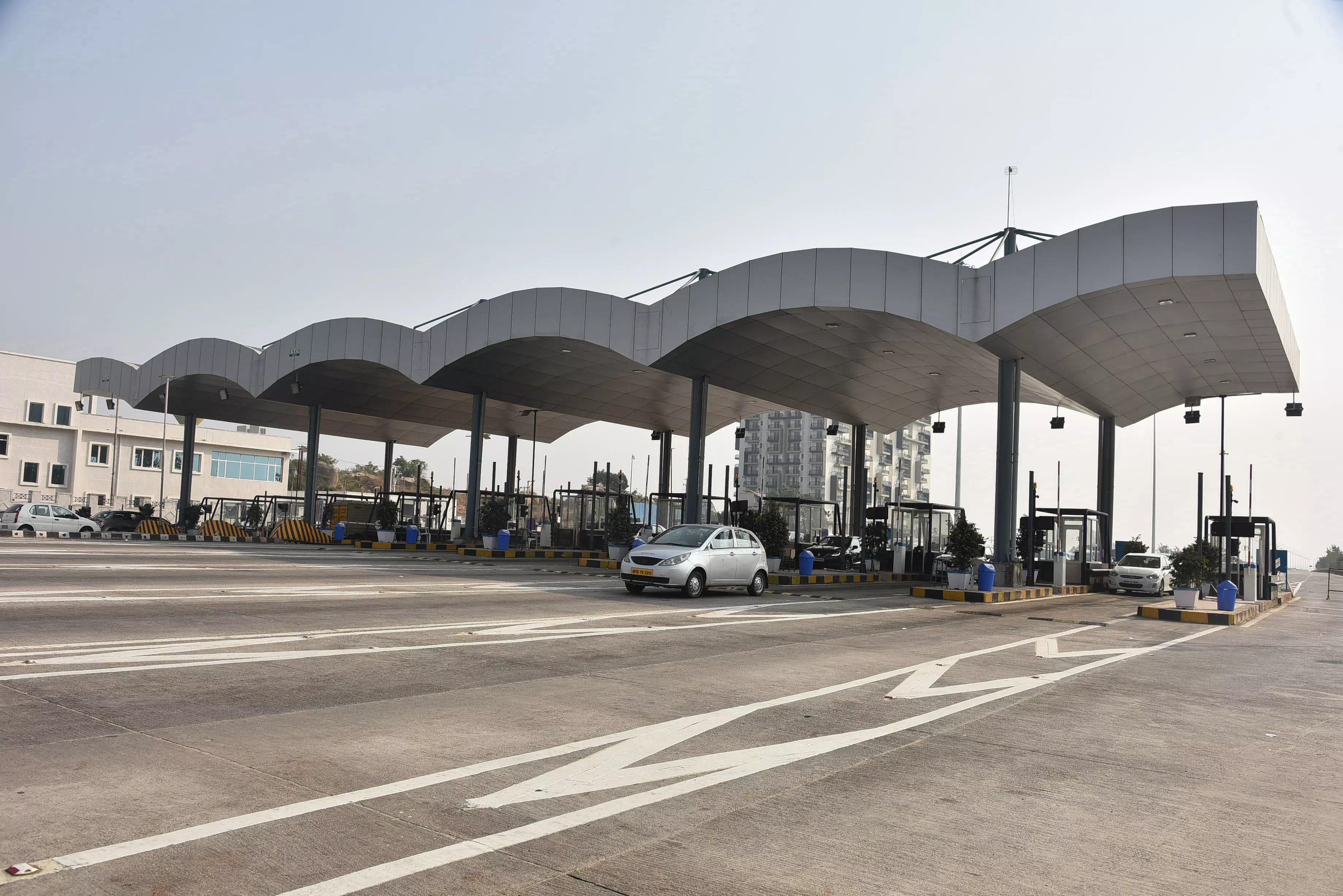Understanding the Psychological Dynamics Behind Attacks on Toll Plaza Workers in India