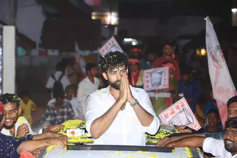 Film actor Varun Tej campaigns for Pawan Kalyan in Pithapuram