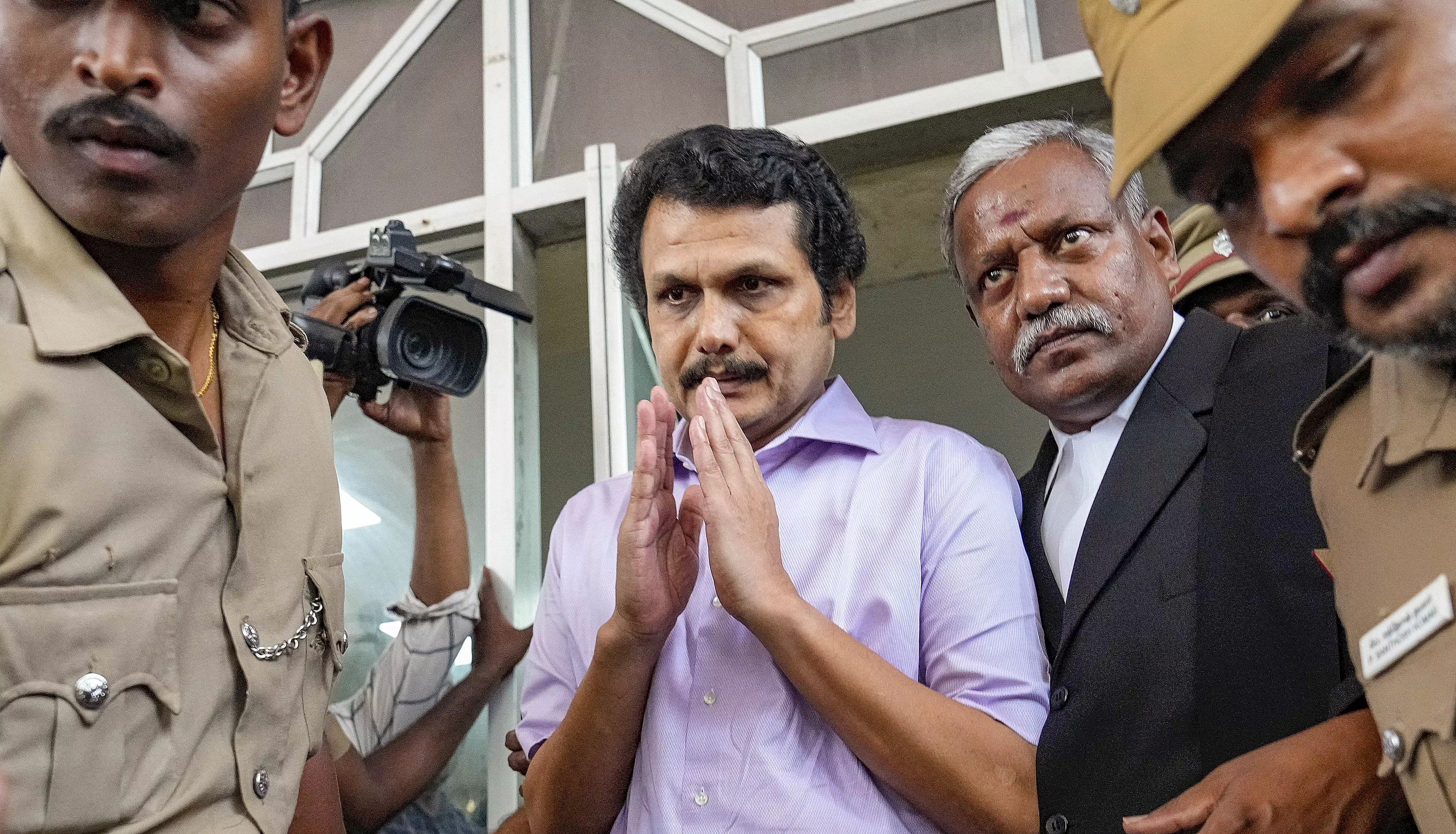 SC Adjourns Former TN Minister Senthil Balaji Bail Plea Till May 6