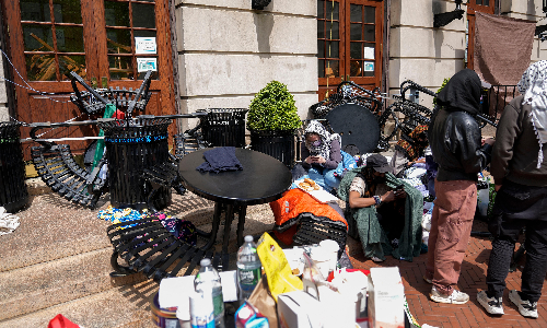 Protesters Take Over Columbia Universitys Hamilton Hall in Escalation of Anti-war Demonstrations